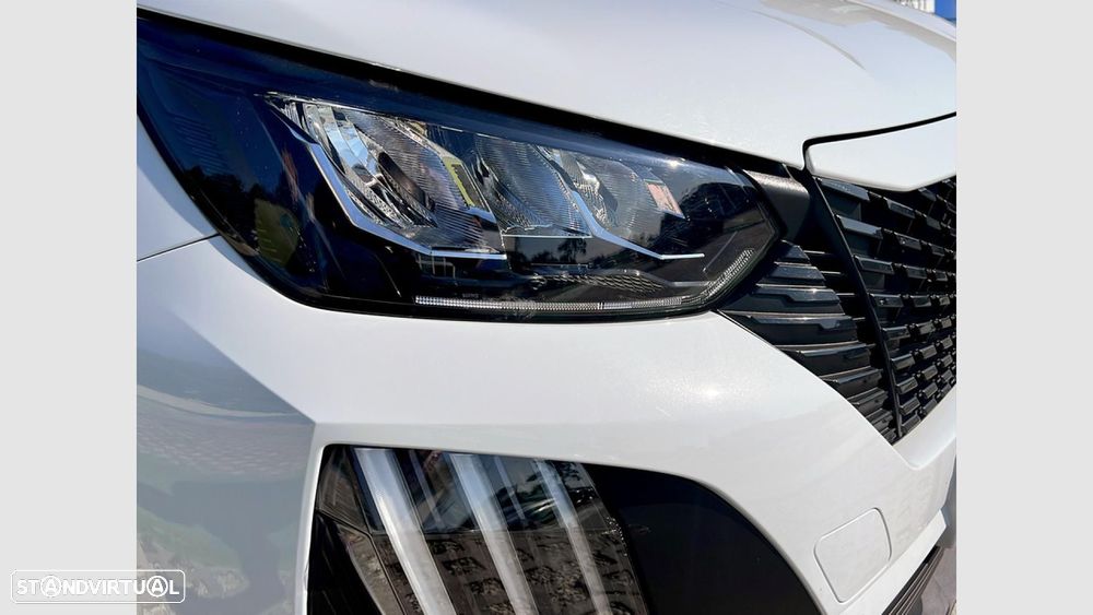 Peugeot 2008 1.2 PureTech Style - 9