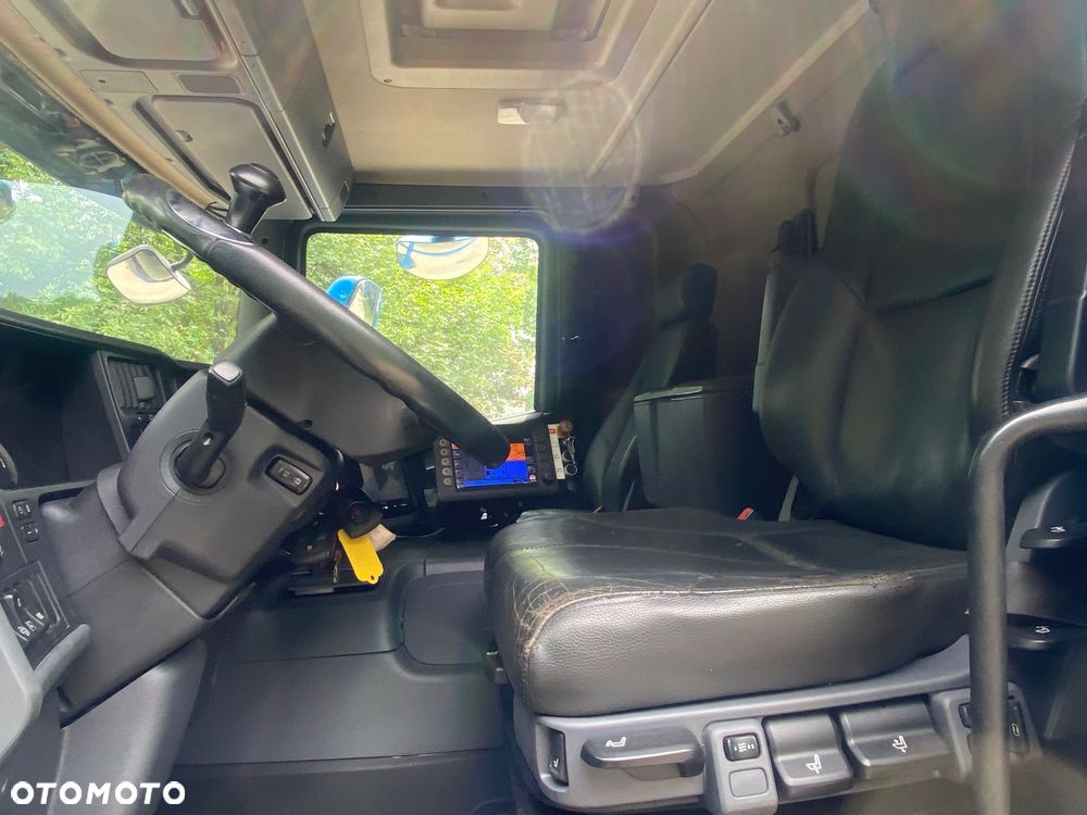 Scania P320 6X2 - 27
