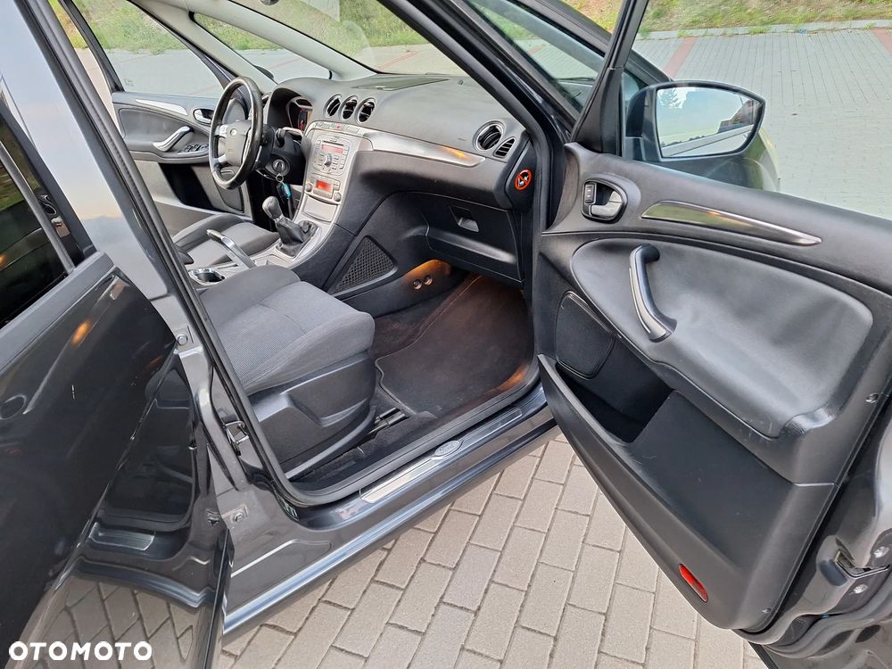 Ford S-Max 2.0 Viva Titanium - 26