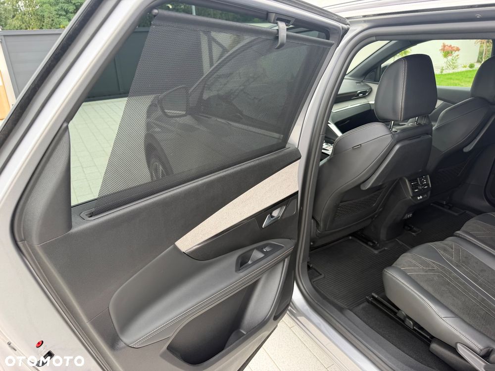 Peugeot 5008 1.6 PureTech GT S&S EAT8 - 31