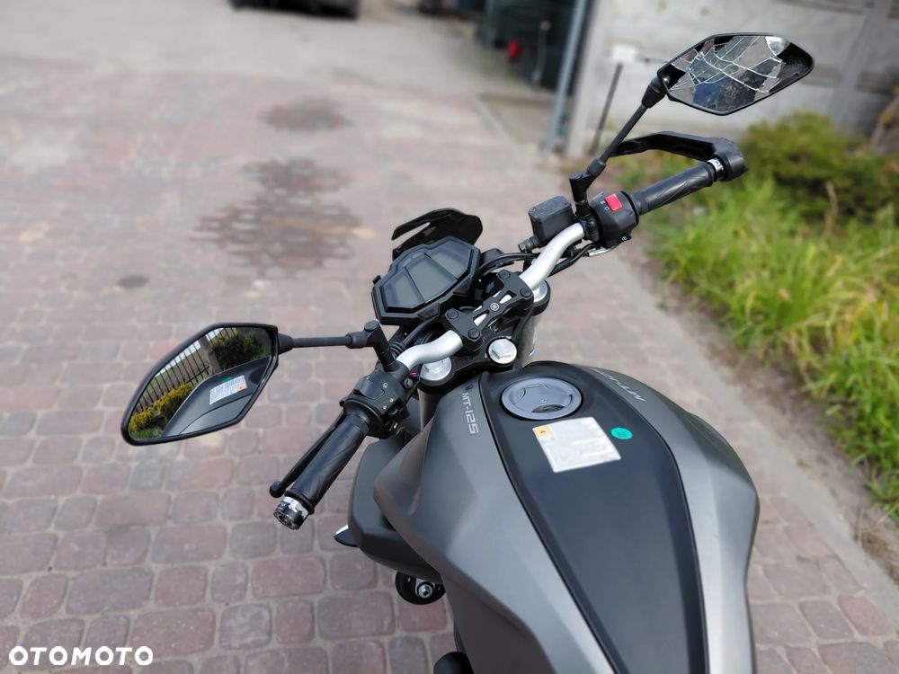 Yamaha MT - 14