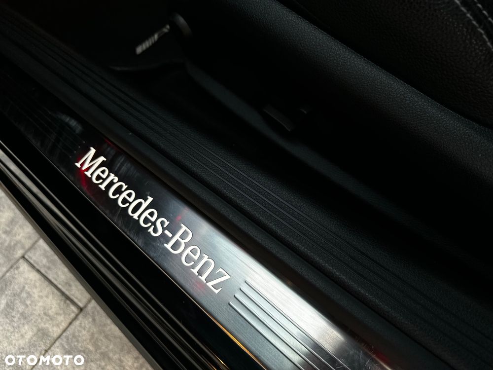 Mercedes-Benz Klasa C 200 9G-TRONIC - 35