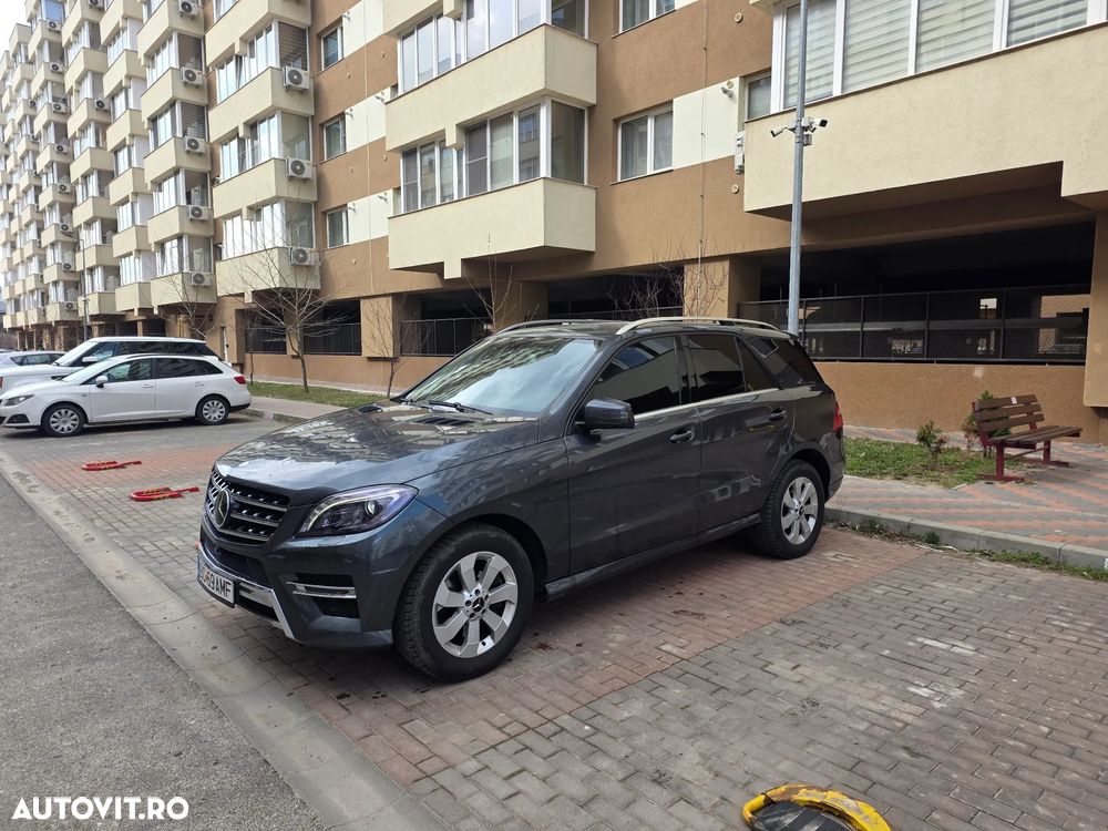 Mercedes-Benz ML 350 BlueTEC 4MATIC Aut - 2
