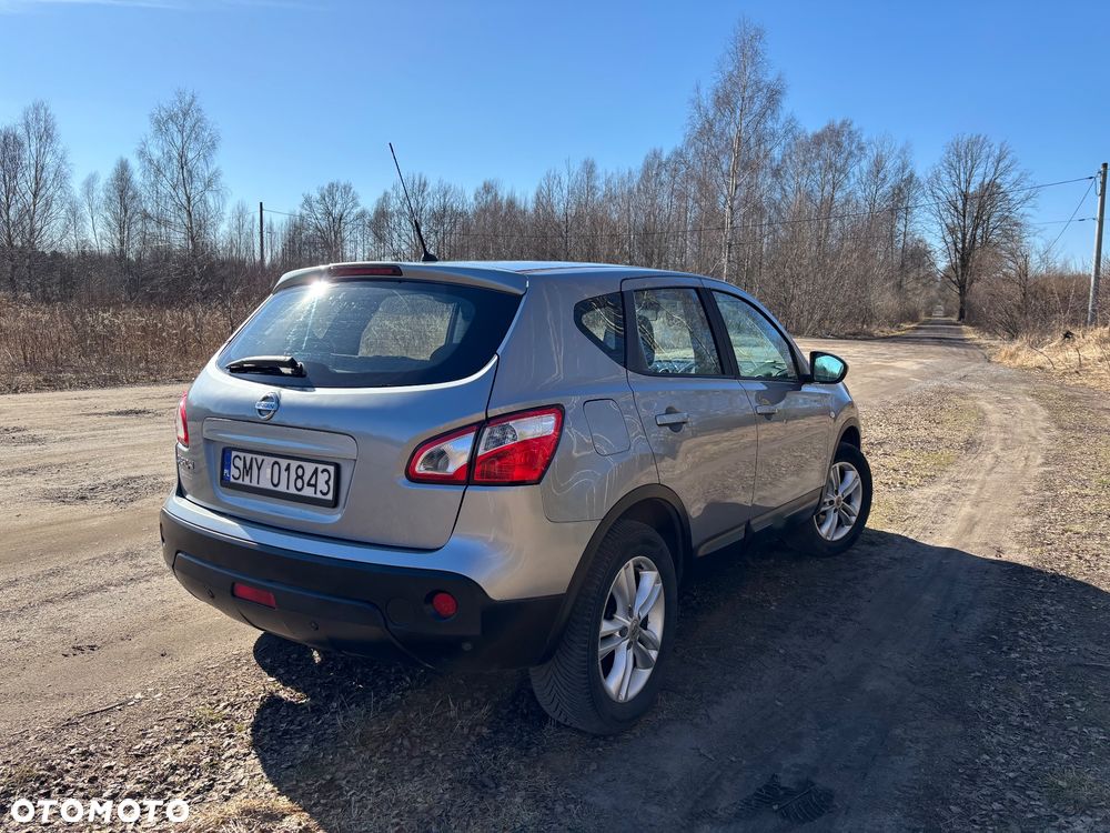 Nissan Qashqai 1.6 acenta - 9