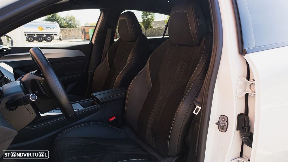 Peugeot 308 1.2 PureTech GT EAT8 - 13