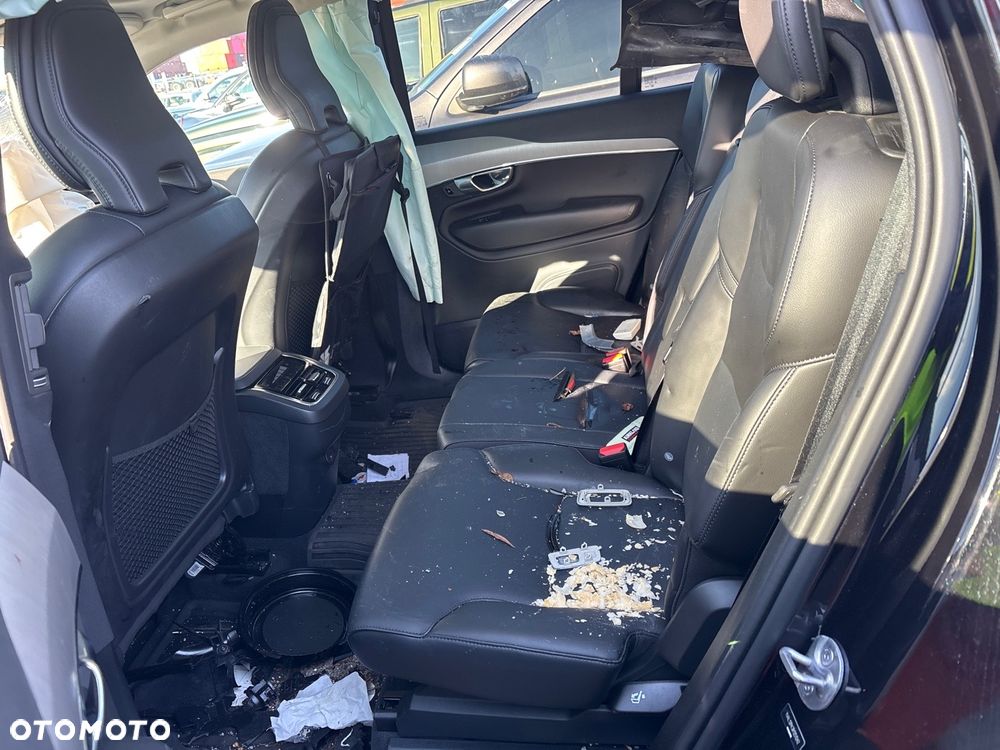 Volvo XC 90 B5 B AWD Core - 17