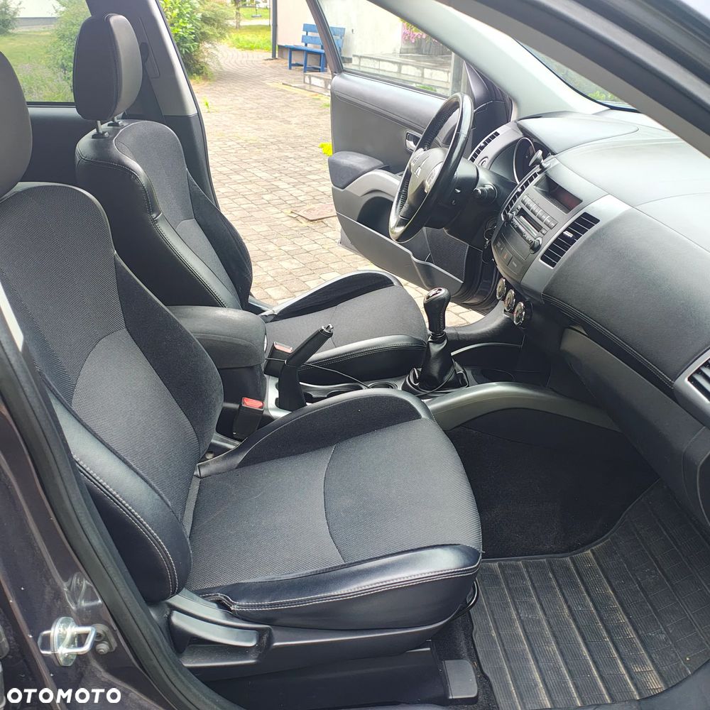 Mitsubishi Outlander 2.0 2WD Edition - 14