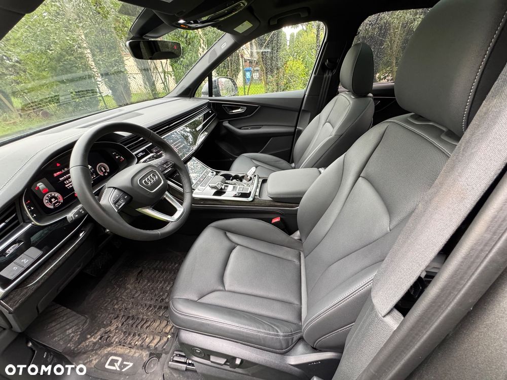 Audi Q7 - 14