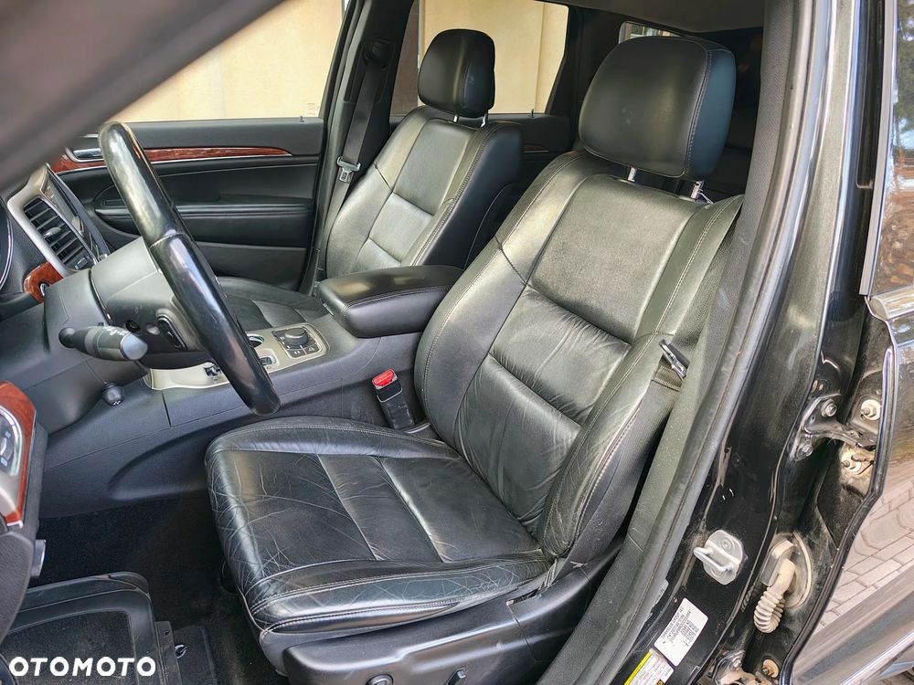 Jeep Grand Cherokee - 17