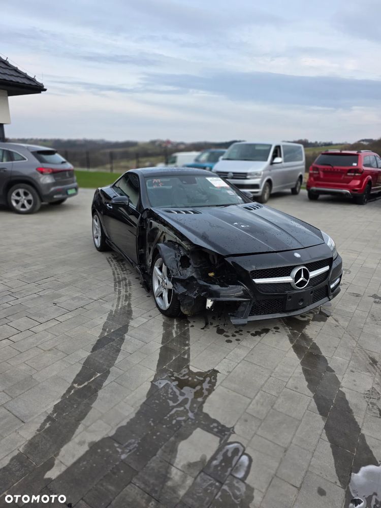 Mercedes-Benz SLK 250 CGI - 2