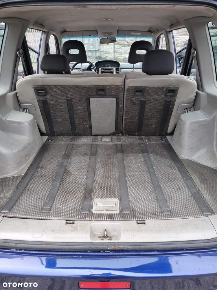 Nissan X-Trail 2.5 Elegance - 17