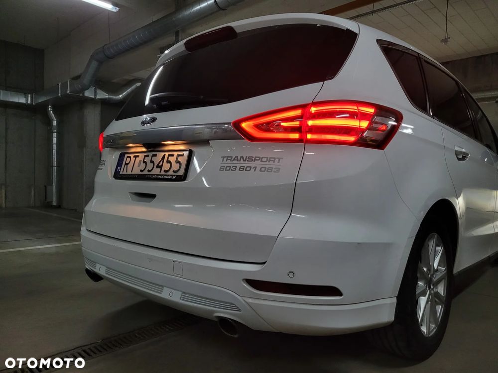 Ford S-Max 2.0 TDCi Titanium - 34