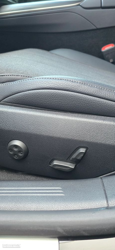 Mercedes-Benz E 300 de - 9