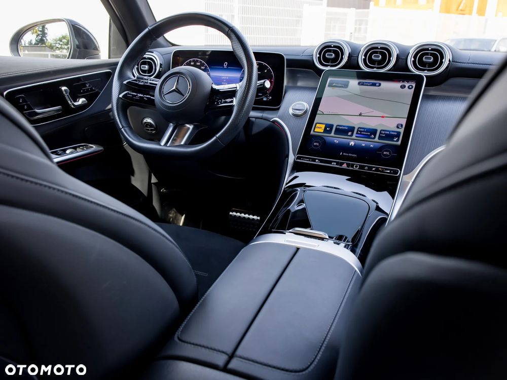 Mercedes-Benz GLC 300 d mHEV 4-Matic AMG Line - 13