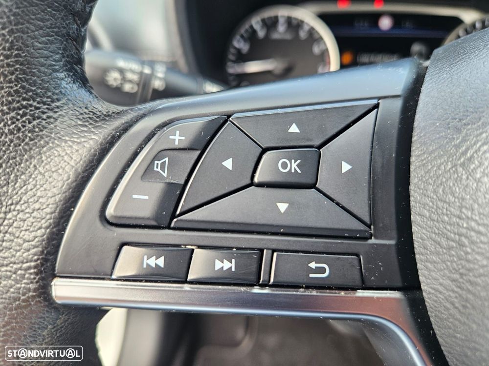 Nissan Juke 1.0 DIG-T N-Connecta - 33