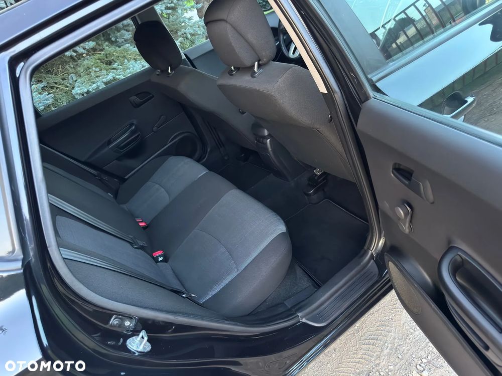 Kia Ceed 1.4 CVVT Dream-Team Edition - 12
