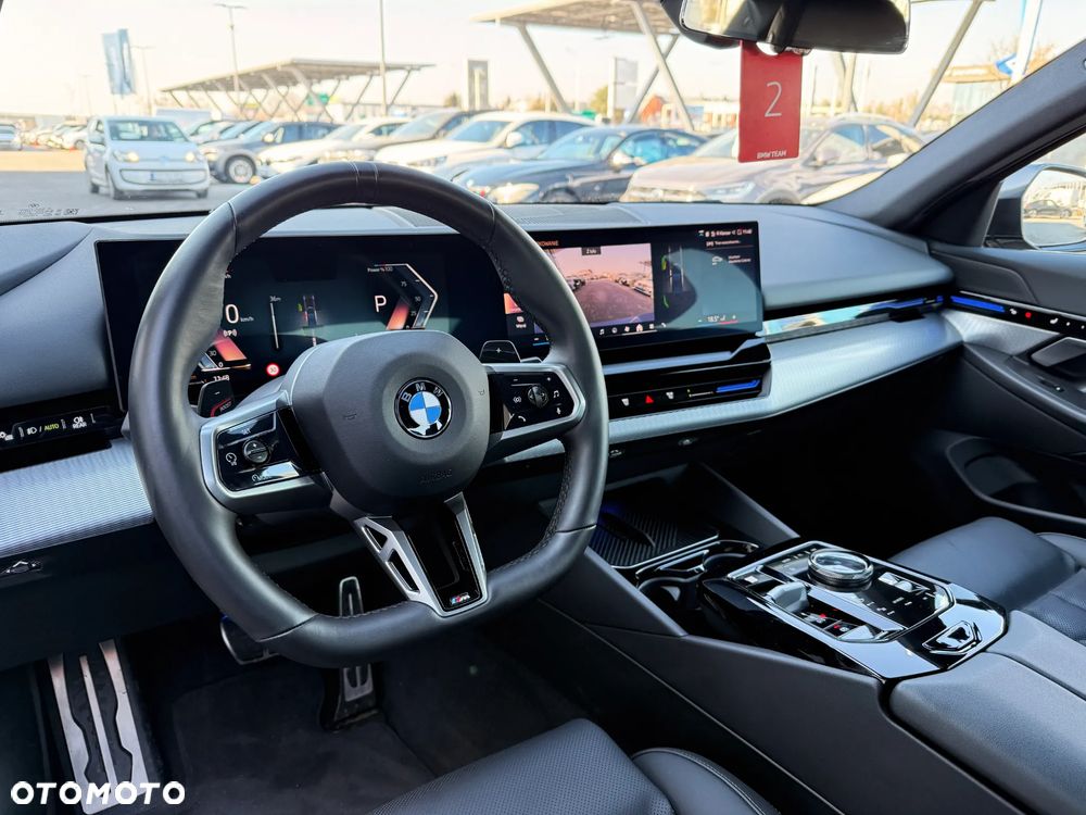 BMW Seria 5 520d - 27