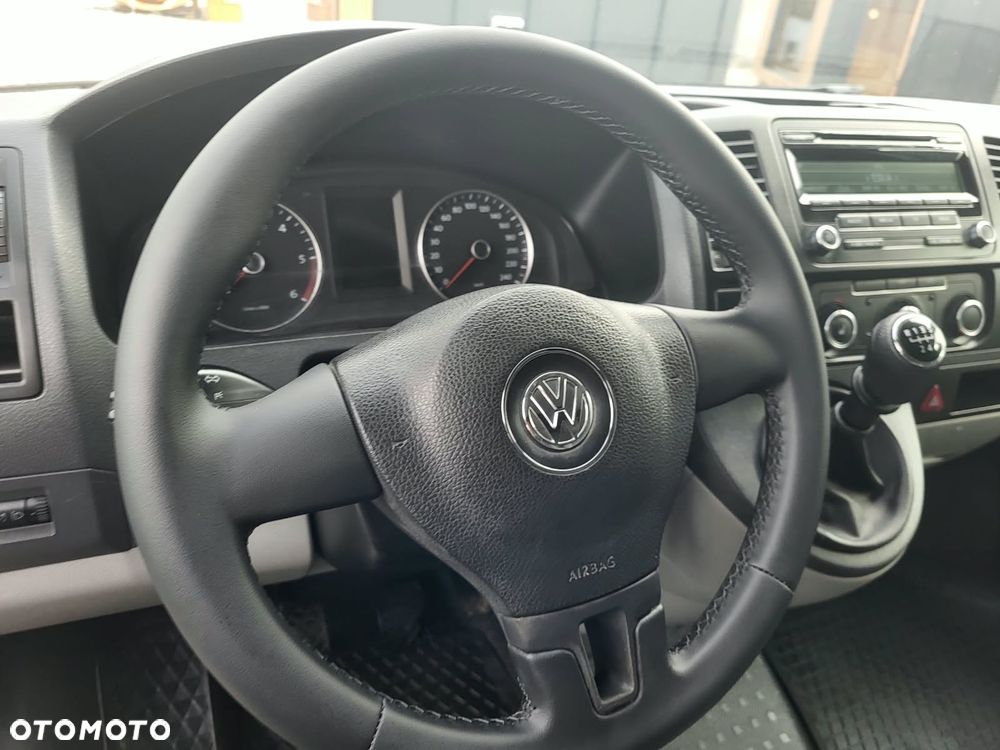 Volkswagen Transporter - 23