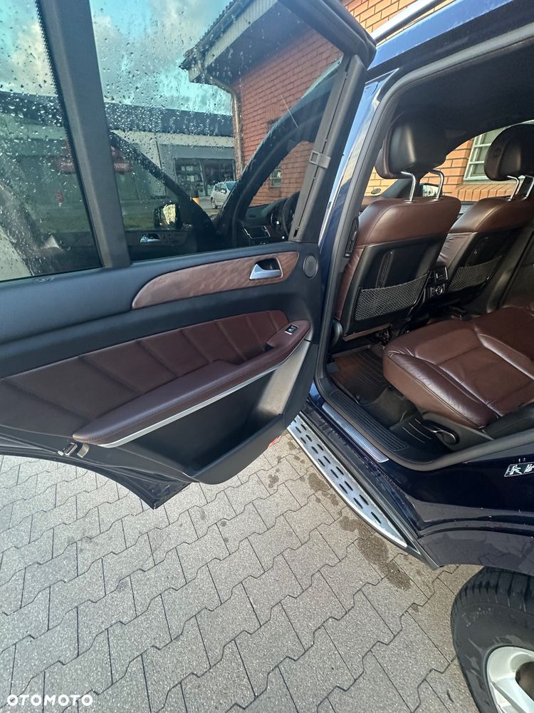 Mercedes-Benz GL 350 BlueTEC 4-Matic - 6