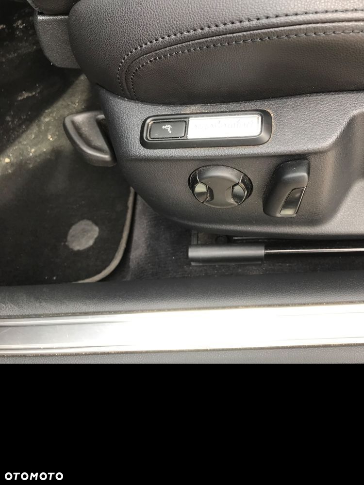 Volkswagen Passat 2.0 TDI BMT Highline - 15