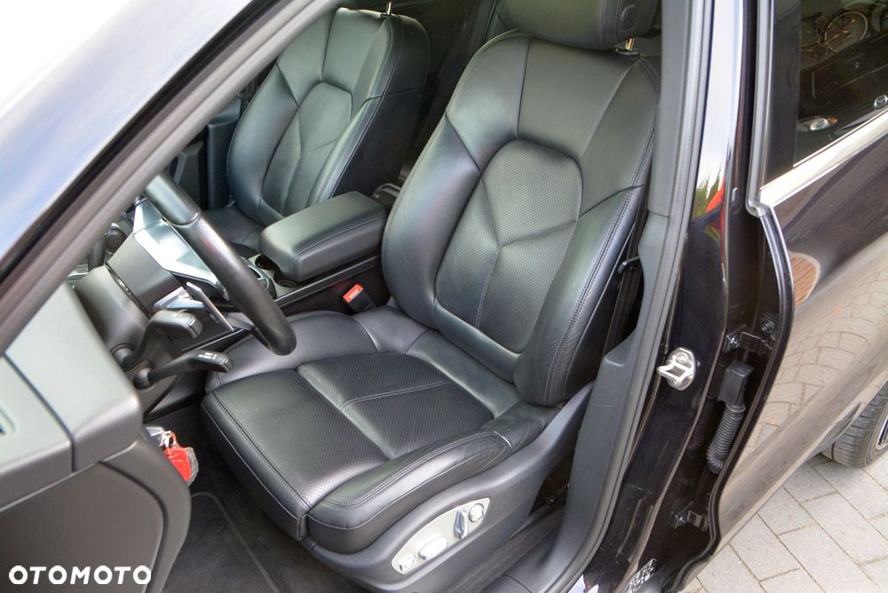 Porsche Macan - 16