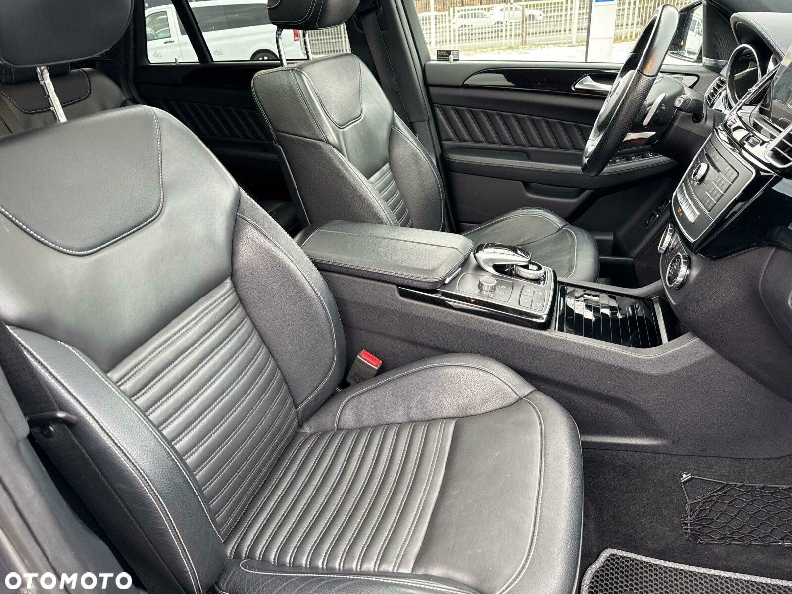 Mercedes-Benz GLE AMG Coupe 43 4-Matic - 23