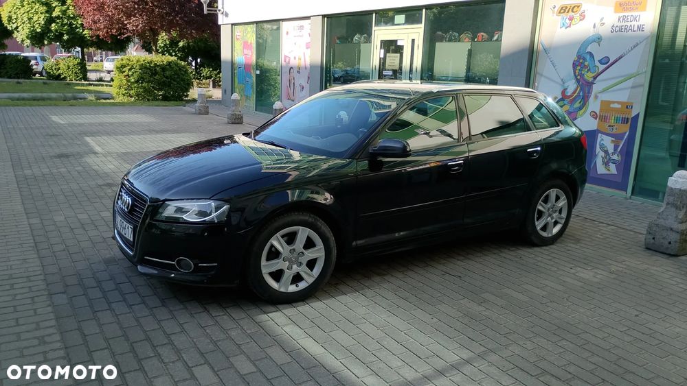 Audi A3 Sportback - 4