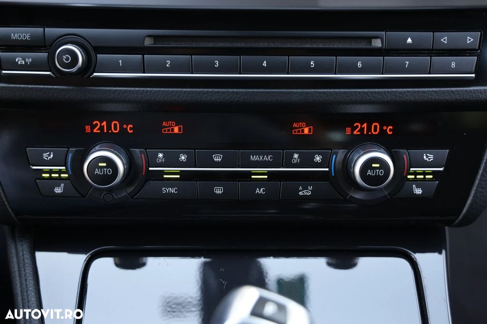 BMW Seria 5 518d Aut. - 15