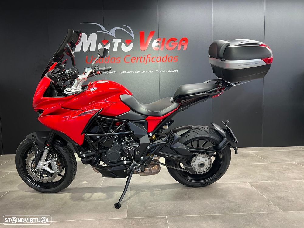 MV Agusta Turismo Veloce ROSSO 800 - 2