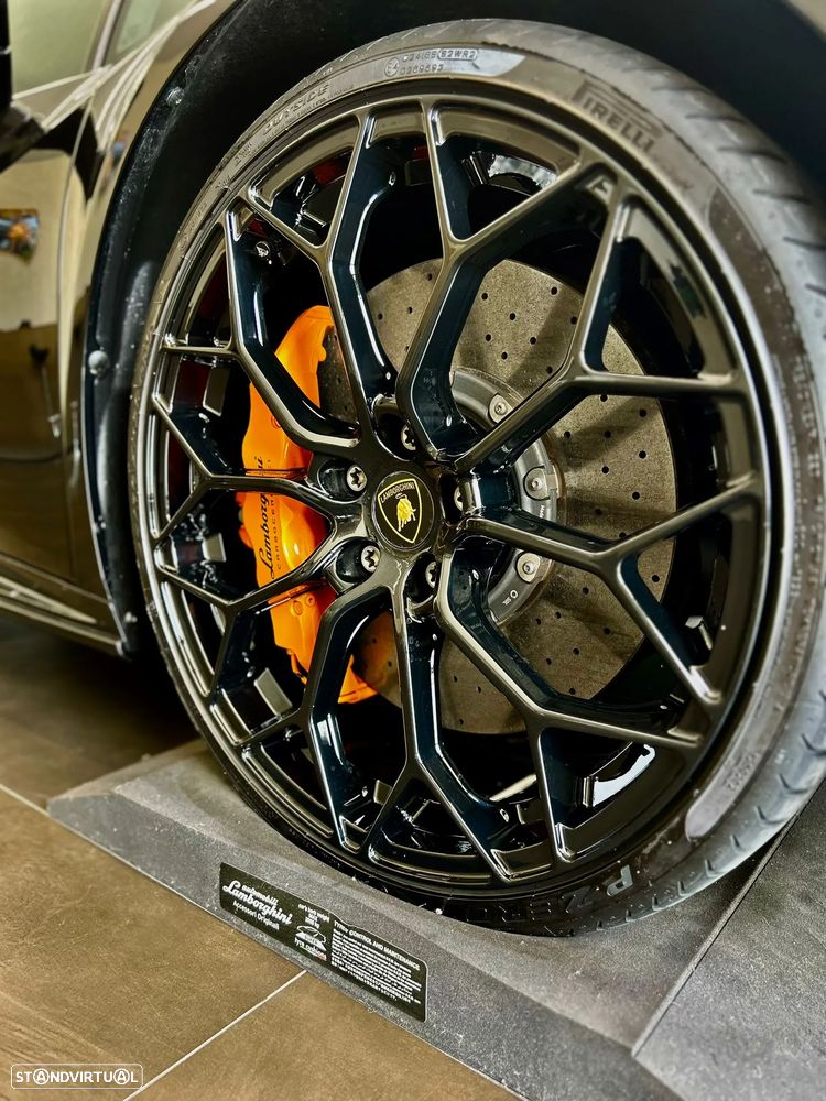 Lamborghini Huracán EVO - 14
