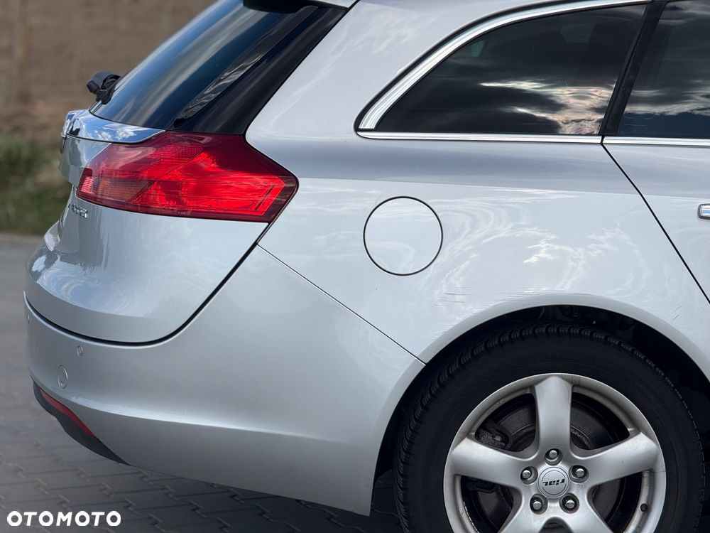 Opel Insignia 2.0 CDTI ecoFLEX - 11