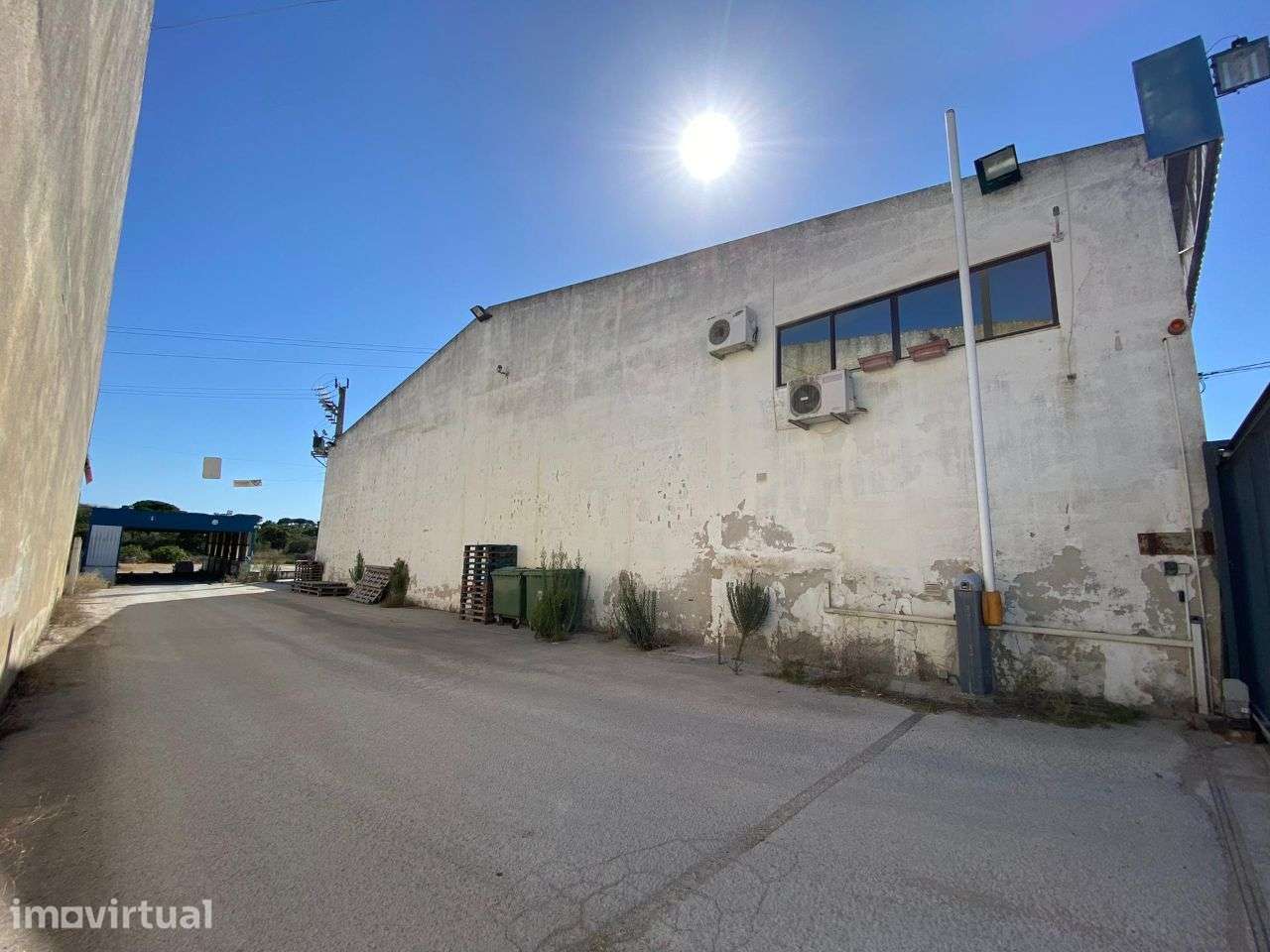 Armazém para arrendamento em Setúbal, junto à N10 - Grande imagem: 4/11