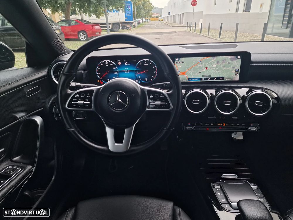 Mercedes-Benz CLA 200 7G-DCT Edition Progressive Line - 19