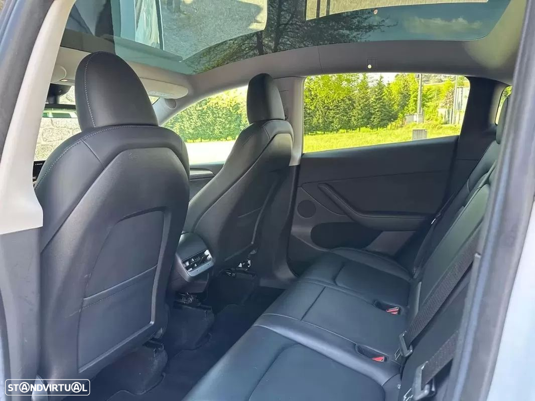 Tesla Model Y Tração Traseira - 18