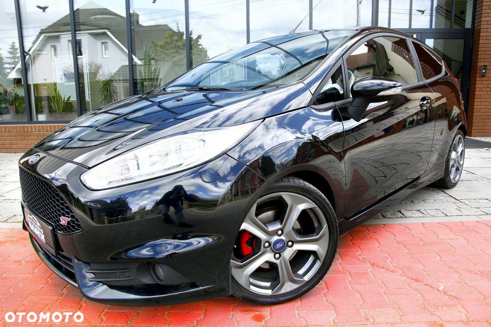 Ford Fiesta ST - 29