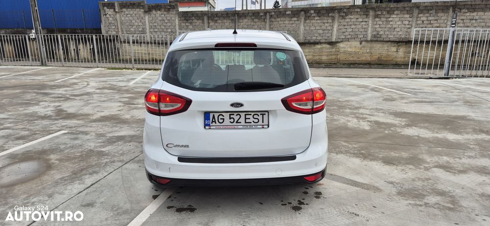 Ford C-Max - 13