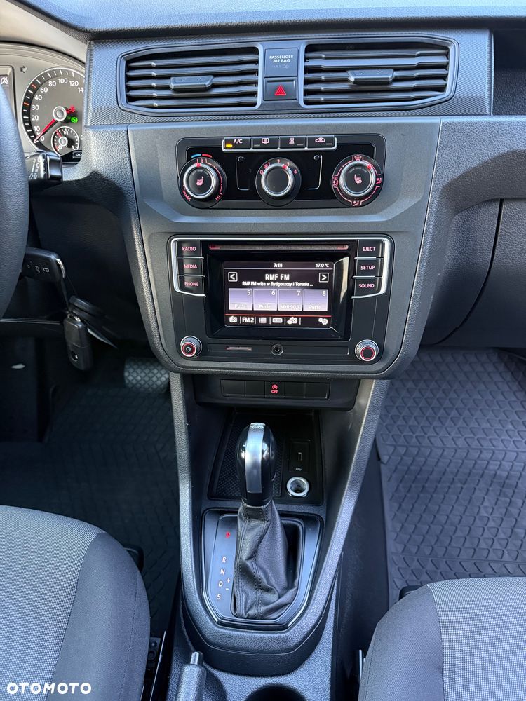Volkswagen Caddy - 22
