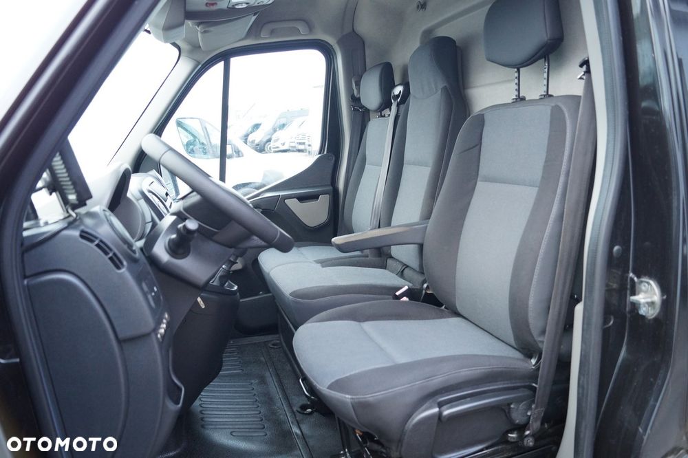 Renault Master - 15