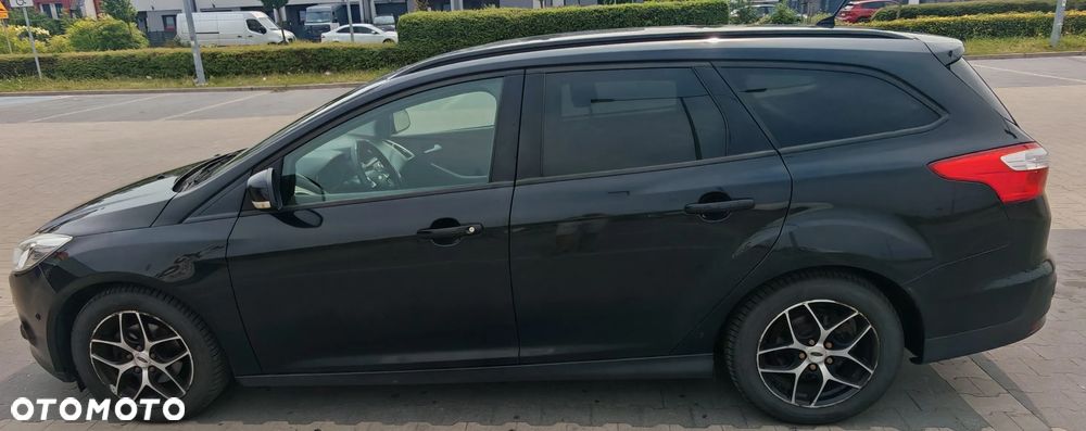 Ford Focus 1.0 EcoBoost Titanium - 3