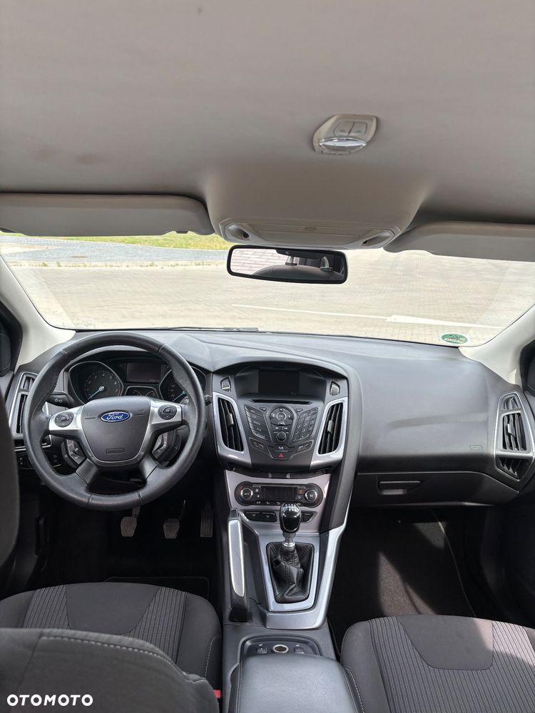 Ford Focus 1.6 EcoBoost Titanium - 12