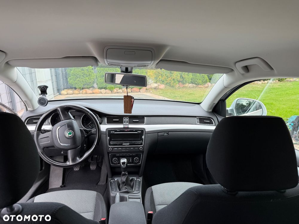 Skoda Superb - 9