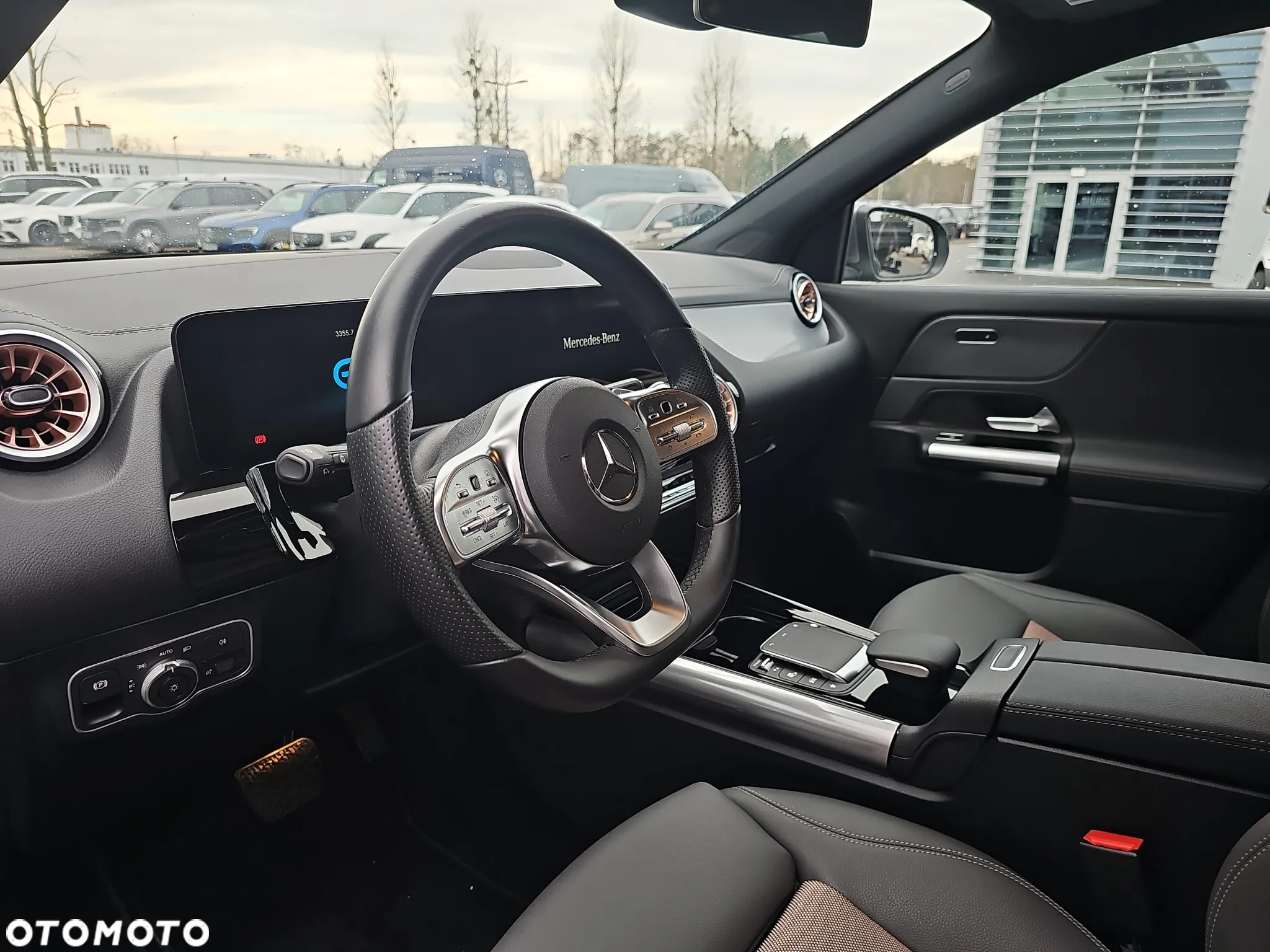 Mercedes-Benz EQA - 10