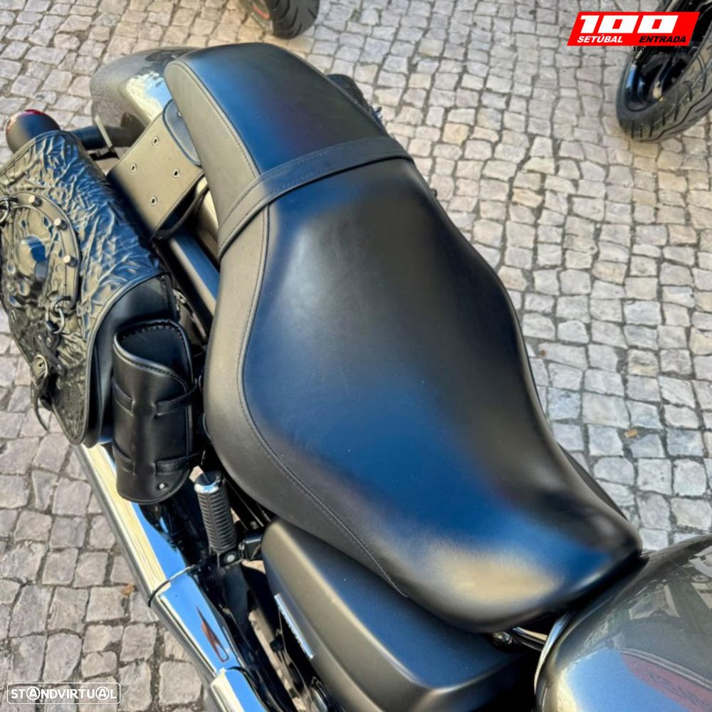 Honda Shadow VT750 - 15