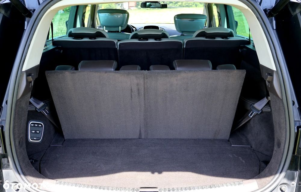 Renault Espace 1.6 dCi Energy Initiale Paris EDC 7os - 22