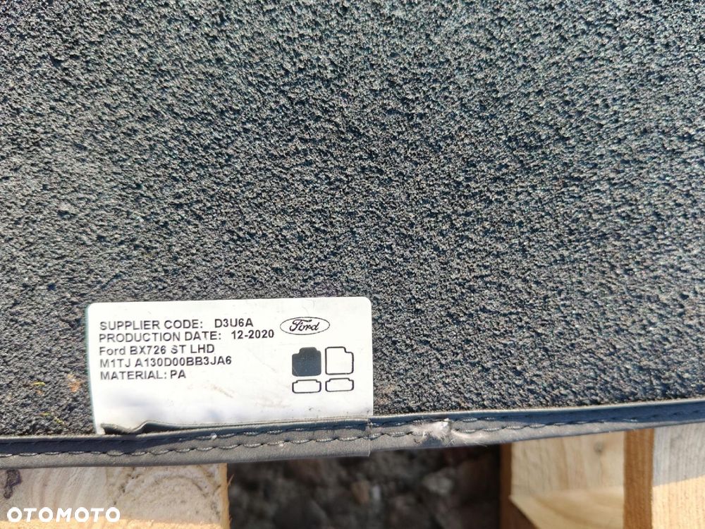 FORD PUMA ST DYWANIKI WELUROWE KOMPLET EUROPA ORGINAŁ - 7