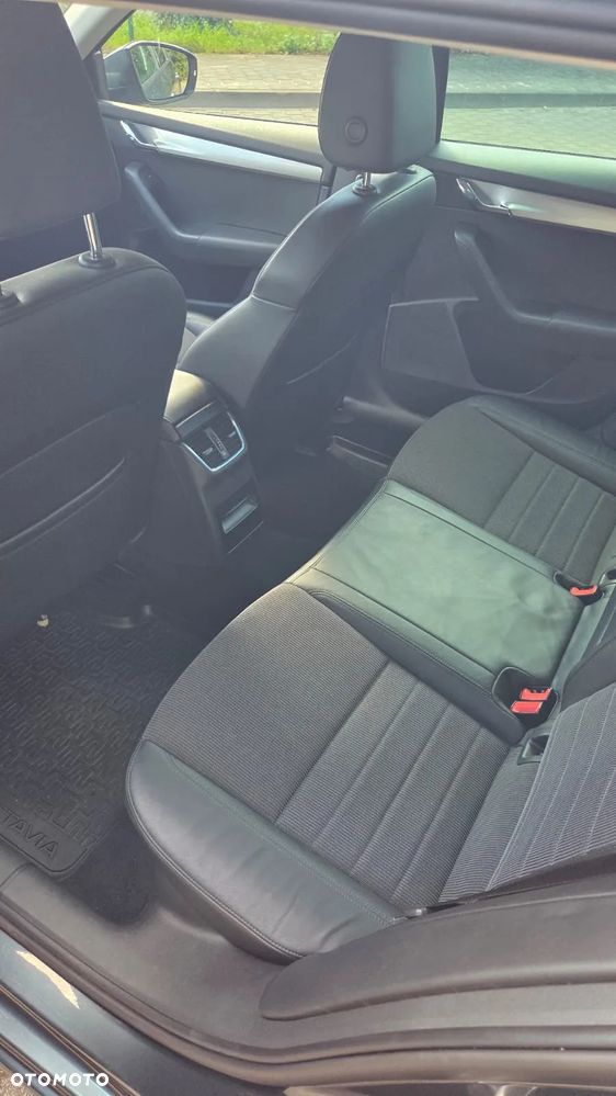 Skoda Octavia - 12