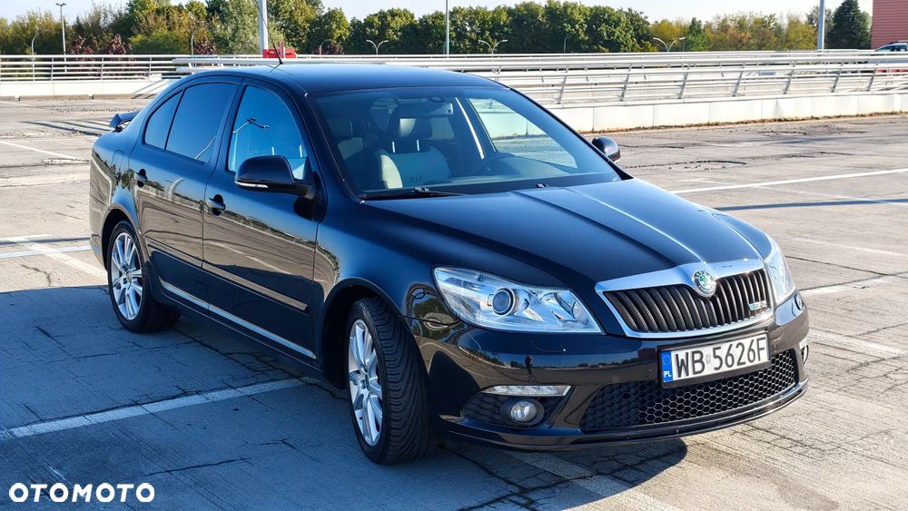 Skoda Octavia 2.0 TDI CR DPF RS - 1