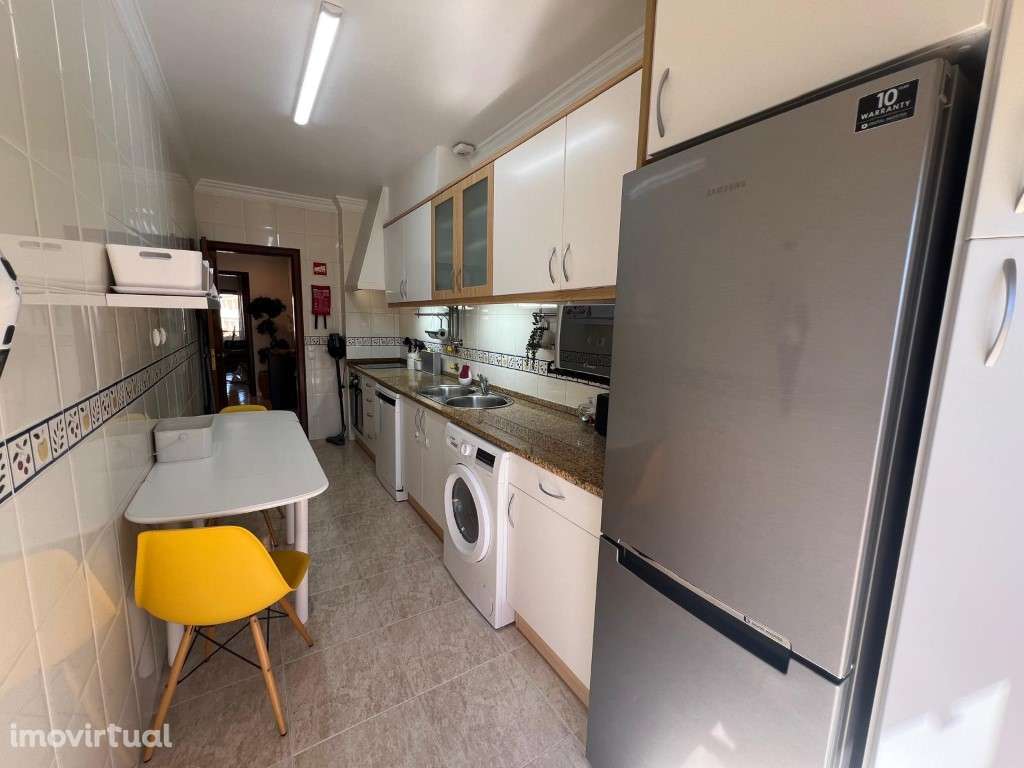 Apartamento Tipo T1 condomínio com piscina em Quarteira a 3 minutos... - Grande imagem: 4/18