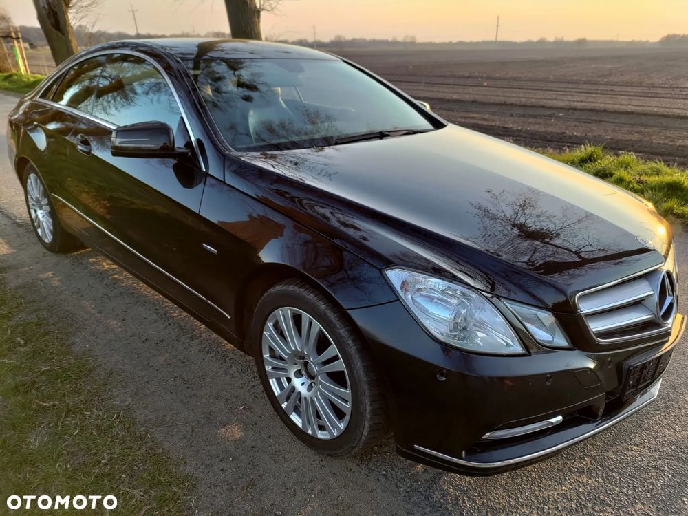 Mercedes-Benz Klasa E 220 CDI DPF BlueEFFICIENCY Avantgarde - 1