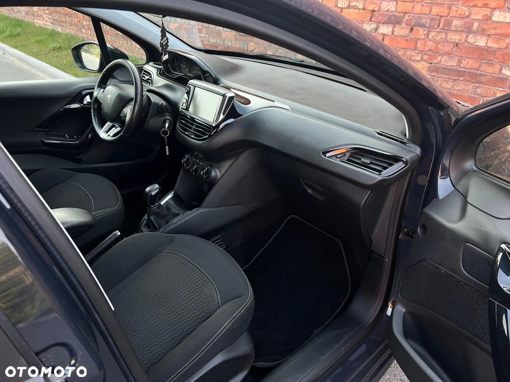 Peugeot 208 PureTech 82 Start & Stop Active - 13